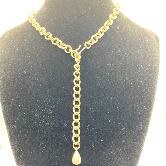 Silver & Blue Necklace - Picture 2 of 2